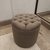 Puff Captone Cinza Redondo