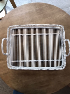BANDEJA RATTAN BLANCA en internet
