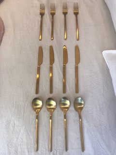 Set x12 cubiertos - comprar online