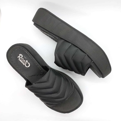 Sandalia VICTORIA 130 negro, Rocío - comprar online