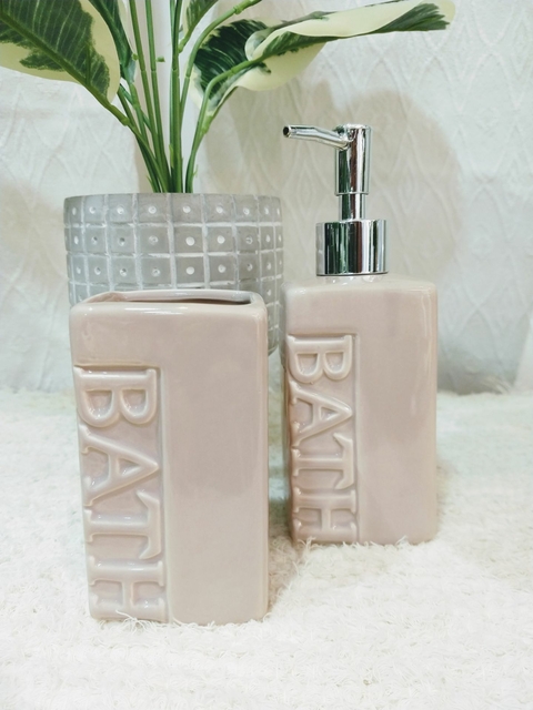 Set de baño x4 "BATH"