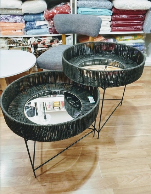 Mesa Nórdica con Espejo Negra