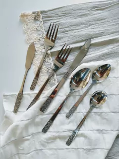 Set Cubiertos x50 piezas en internet