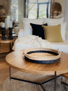 Dúo de mesas redondas de hierro y madera peteribi - comprar online