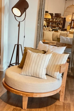 Imagen de Sillón redondo en paraíso