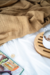 Pie de cama | Manta Dominga Mostaza en internet