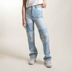 Mom Bootcut Recortes Patchwork (450)