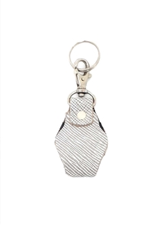Llavero de cuero atilio gris - comprar online