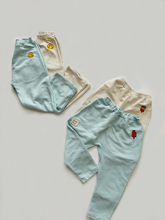 Pantalones livianos nene