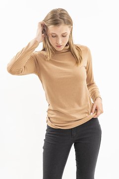 Polera Praga