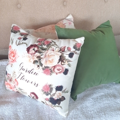 Almohadones deco. Pack x 3 unidades. Rosas en internet