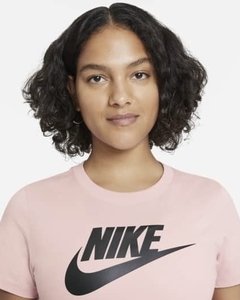 Nike Camisa Essential Icon Feminina na internet