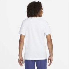 Camiseta NikeCourt Masculina - comprar online