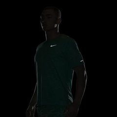 Camiseta Nike Dri-FIT UV Run Division Miler Masculina
