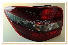 Lanterna Esquerda Traseira Mercedes Benz Ml 280 320 350 500 (usado) - loja online