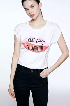 REMERA TRUE LOVE - comprar online