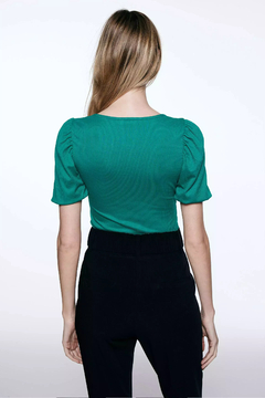 REMERA ALBENA - MioStore