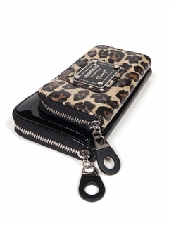 BILLETERA MAXI CON BOLSILLO EXTERNO en internet