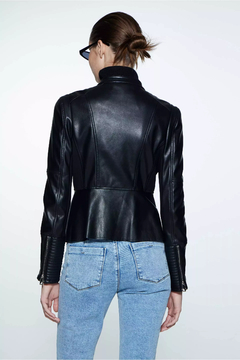 Imagen de CHAQUETA DORIAN