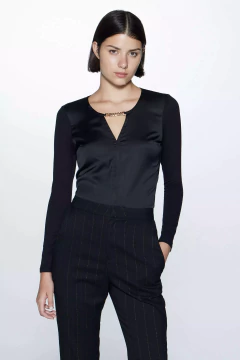 REMERA MAREN - comprar online