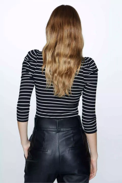 REMERA EMILY - MioStore