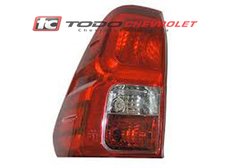 FARO HILUX 16-->TRAS.IZQ