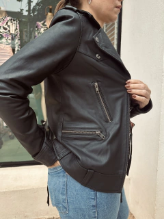 Campera Cold Heart en internet