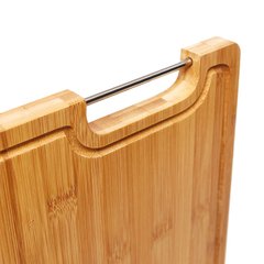 Imagen de Tabla de bamboo con set de cuchillos