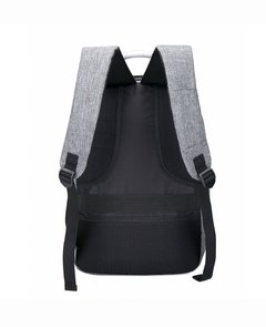 Mochila Portanotebook Antirobo "Aghos" - tienda online