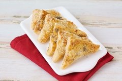 Triangulos de Pollo y champignones