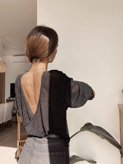 Blusa Mons en internet
