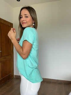 Remera Conny Aqua en internet