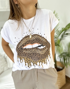 Remera Labios Blanca