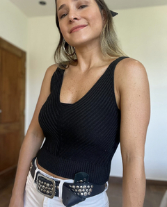 Musculosa Cruz Negro
