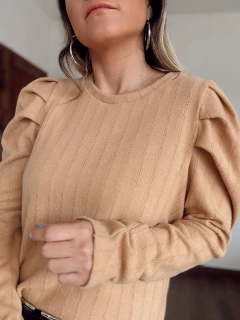 Sweater Burdeos en internet