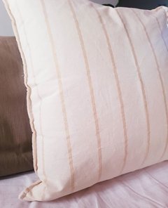 Almohadón Tusor natural con líneas en lurex