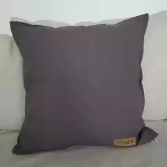Almohadón Tusor gris oscuro