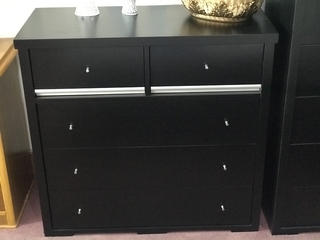 Cómoda 5 cajones en MADERA GUATAMBU GIR