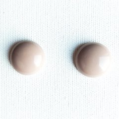 Brinco Brasília Pequeno Nude Claro - comprar online
