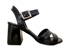 SANDALIA POLMAR TACÓN 02060 NEGRO CHAROL