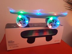 Parlante Patineta Con Luz Bluetooth - Micro Sd - Usb - - comprar online