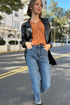 BLUSA QUEEN en internet