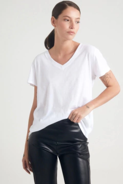 REMERA BASIC en internet