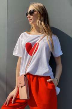 REMERA LOVE