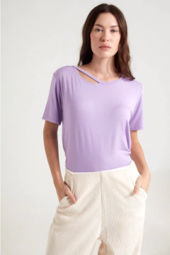 REMERA OPEN