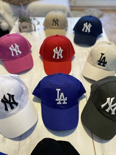 GORRA LA