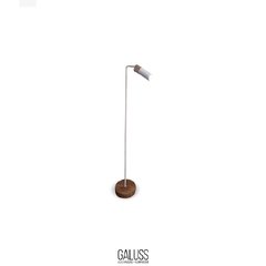 LAMPARA DE PIE DE METAL + MADERA - Distribuidora Galuss ®