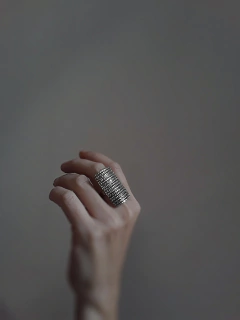 Anillo Hilos Rayados Grande