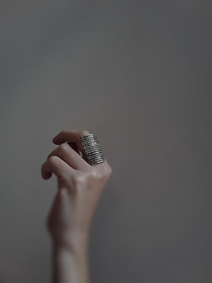 Anillo Hilos Rayados Grande - Marcapiel
