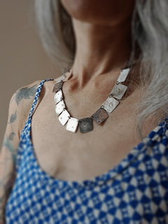 Collar Tramos ▽ Listo para entregar en internet